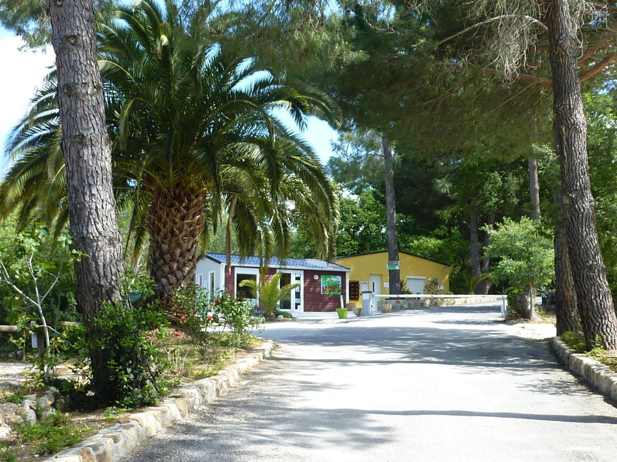 Camping Des Alberes Laroque-des-Alberes Экстерьер фото