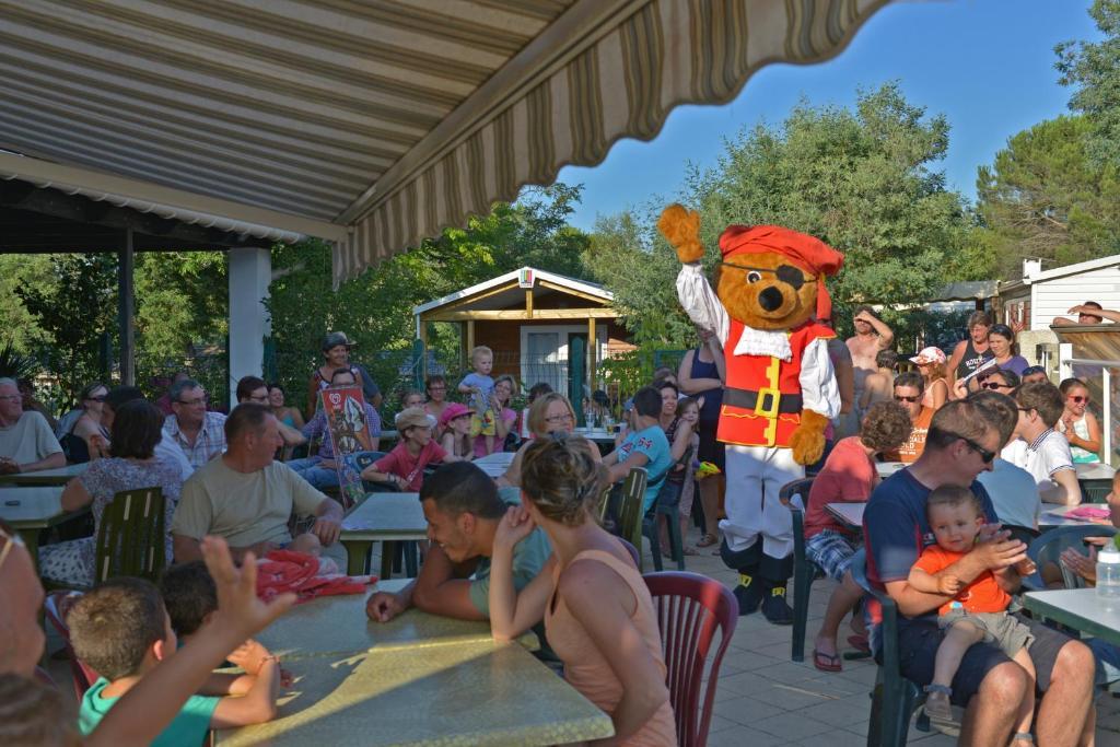 Camping Des Alberes Laroque-des-Alberes Экстерьер фото